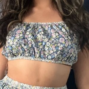 American Eagle cropped top
